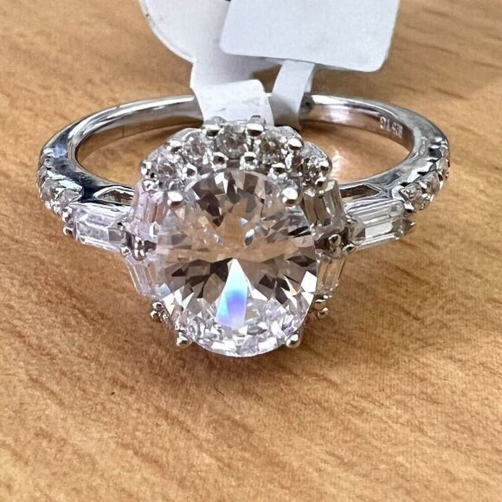 925 Sterling Silver | CZ Luxury Solitaire Ring Women's Size 8‎ Rhodium Finish